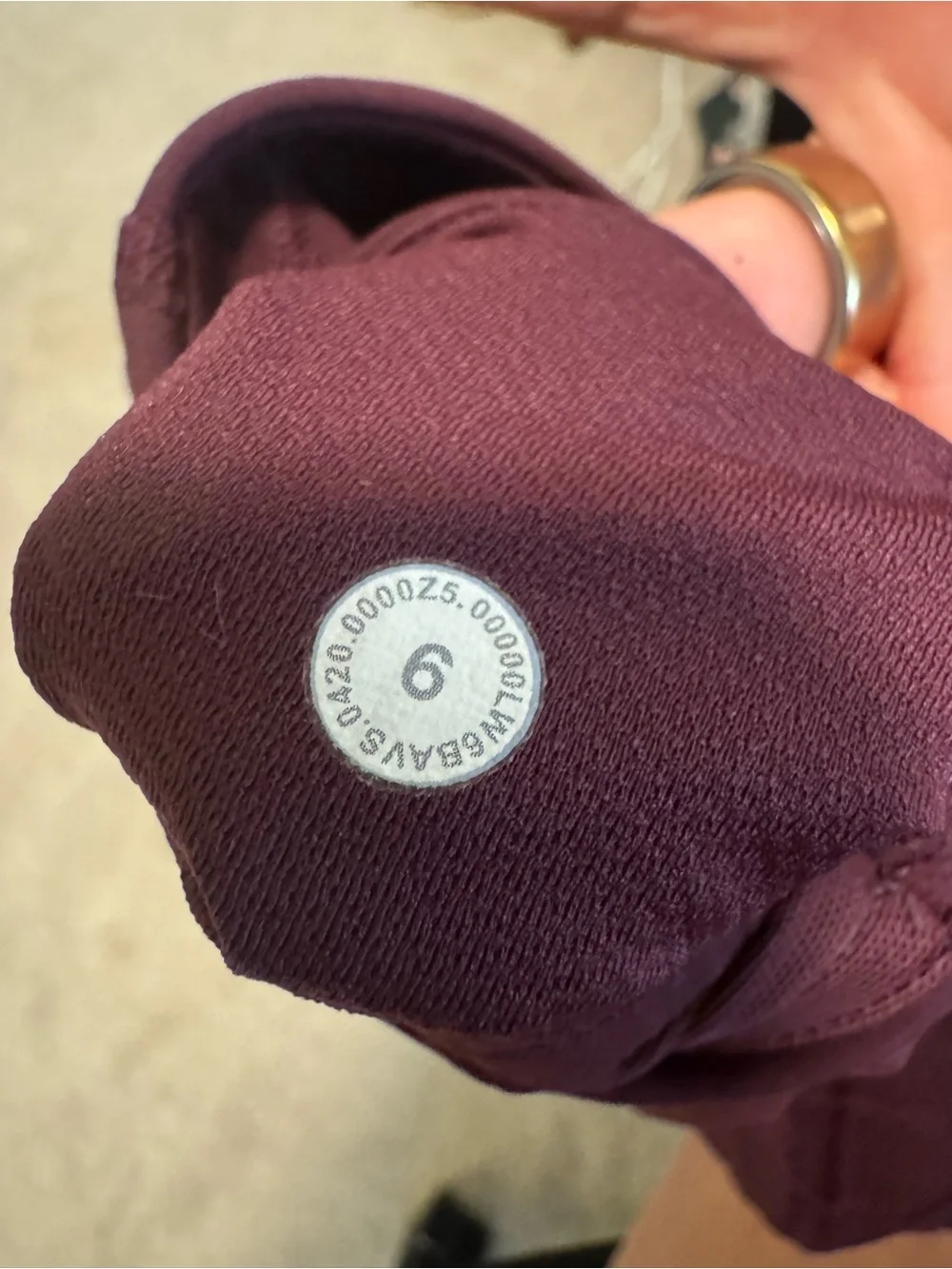 Lululemon Fast and Free Tight Leggings Size 6 Burgundy w/ Pockets